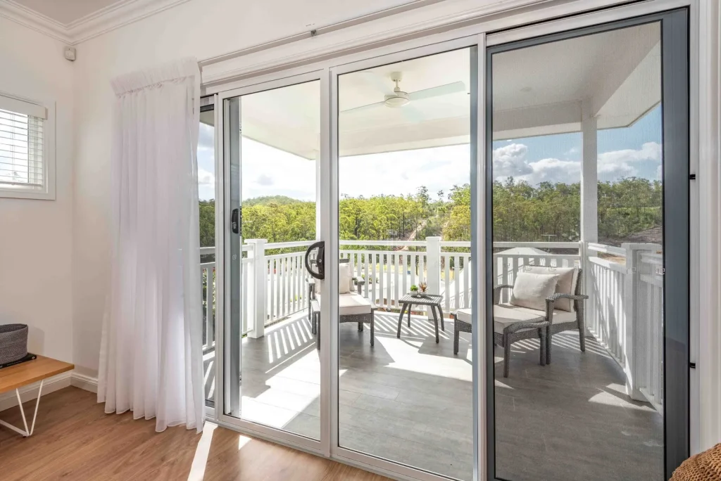 Sliding Doors